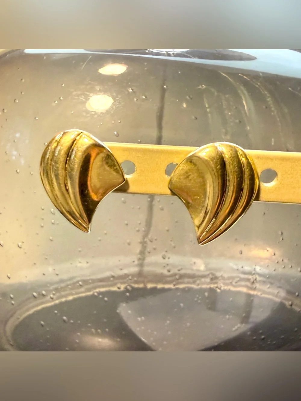 Rare Vintage Napier Signed Gold Tone Ribbed Wing/Swirl Stud Earrings